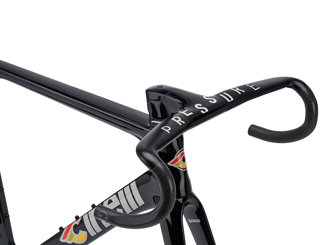 PRESSURE Ultegra Di2 12V Fulcrum Wind 42