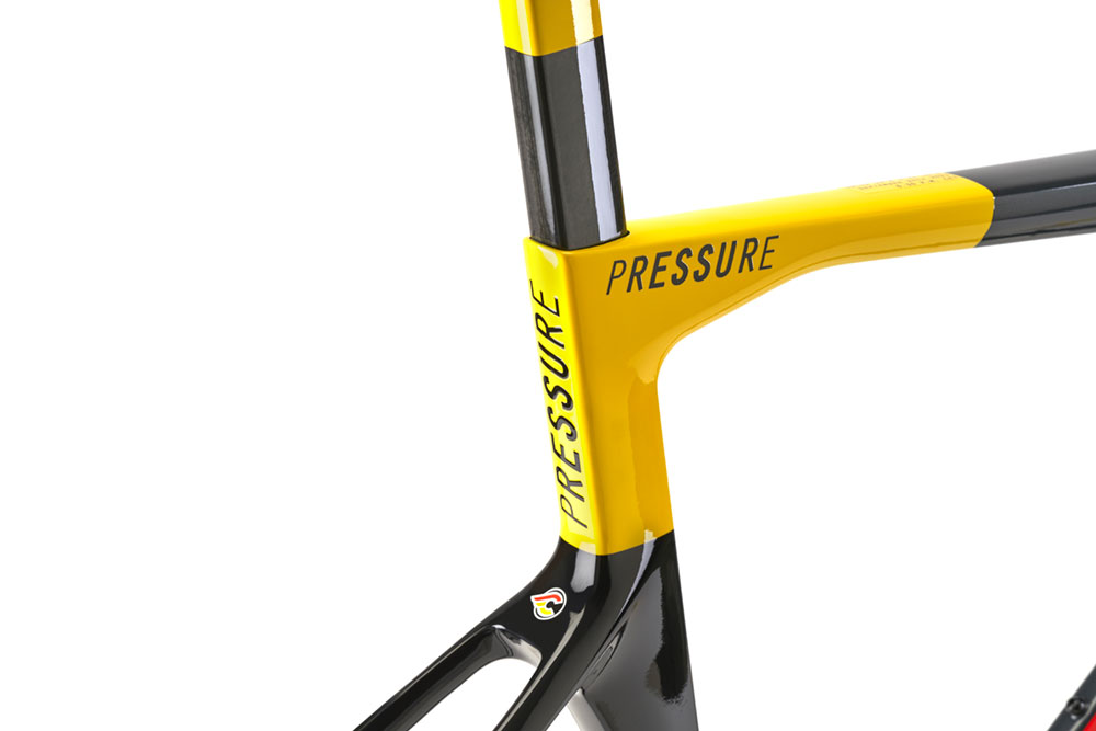 PRESSURE Ultegra Di2 12V Fulcrum Wind 42